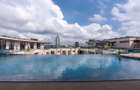 3 Bed Apartment with En Suite in Riverside - 6