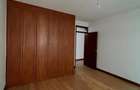 3 Bed Apartment with En Suite in Kilimani - 4
