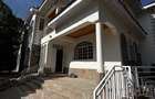 4 Bed Townhouse with En Suite at Amboseli Lane - 1