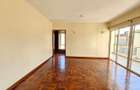 5 Bed House with En Suite in Lavington - 16