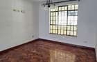 3 Bed Apartment with En Suite in Lavington - 7