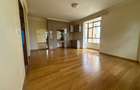 3 Bed Apartment with En Suite in Kilimani - 14