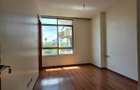 3 Bed Apartment with En Suite in Parklands - 14