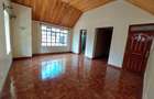 5 Bed Townhouse with En Suite at Lavington Road - 12