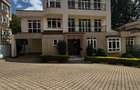 5 Bed Townhouse with En Suite at Lavington Green - 1