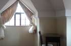 4 Bed Townhouse with En Suite at Convent Drive - 13