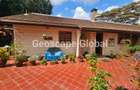 2 Bed House with En Suite in Rosslyn - 2