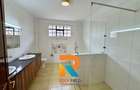 5 Bed Townhouse with En Suite in Kitisuru - 13