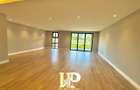 Serviced 3 Bed Apartment with En Suite in Runda - 6