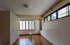 5 Bed Townhouse with En Suite in Lavington - 9