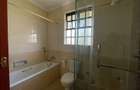 4 Bed Townhouse with En Suite in Loresho - 19