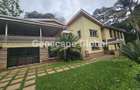 5 Bed House with En Suite in Muthaiga - 14
