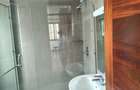 5 Bed Townhouse with En Suite in Lavington - 8