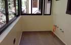 5 Bed Townhouse with En Suite in Lavington - 13