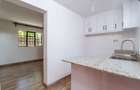 1 Bed Apartment with En Suite in Kilimani - 3