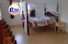 6 Bed House with En Suite in Watamu - 8