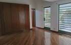 4 Bed Townhouse with En Suite in Lavington - 20