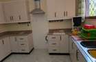 3 Bed House with En Suite in Lavington - 12