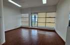 2,734 ft² Office with Service Charge Included at Riverside Drive - 12