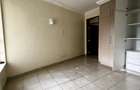 Serviced 2 Bed Apartment with En Suite in Kilimani - 9