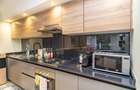 Furnished 2 Bed Apartment with En Suite at Riverside Drive - 9