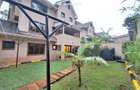 5 Bed Townhouse with En Suite at Off James Gichuru - 3