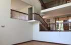 5 Bed Townhouse with En Suite in Karen - 16