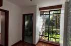 5 Bed Townhouse with En Suite in Lavington - 10