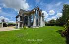 5 Bed House with Garden in Runda - 1