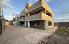 5 Bed House with En Suite at Bypass - 1