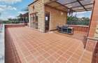 6 Bed Villa with En Suite in Lavington - 3