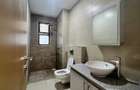 3 Bed Apartment with En Suite in Lavington - 5