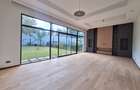 5 Bed Townhouse with En Suite at Lavington Green - 3