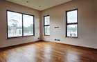 4 Bed Townhouse with En Suite in Loresho - 14