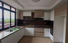 4 Bed Apartment with En Suite at Riverside Drive - 2