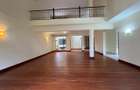 5 Bed Townhouse with En Suite in Lavington - 11