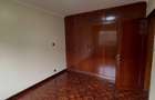 5 Bed Townhouse with En Suite in Lavington - 9