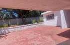 4 Bed House with Garden in Lavington - 1