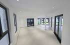 6 Bed Villa with En Suite in Runda - 3