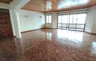 3 Bed Apartment with En Suite at Brookside Drive - 4