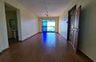 3 Bed Apartment with En Suite at Beach Road - 5