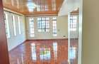 5 Bed Townhouse with En Suite in Lavington - 12