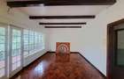 3 Bed House with En Suite in Rosslyn - 3