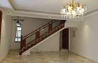 5 Bed Townhouse with En Suite in Lavington - 3