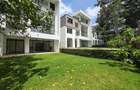 6 Bed Townhouse with En Suite at Old Kitusuru - 1