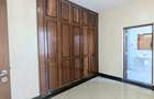 5 Bed Villa with En Suite at Lavington - 8