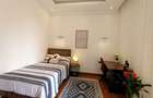 4 Bed Apartment with En Suite in Spring Valley - 12