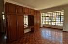 5 Bed Townhouse with En Suite at Kaputei Gardens - 16