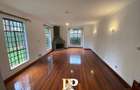 4 Bed Townhouse with En Suite in Spring Valley - 9