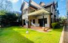 5 Bed Townhouse with En Suite in Lavington - 1